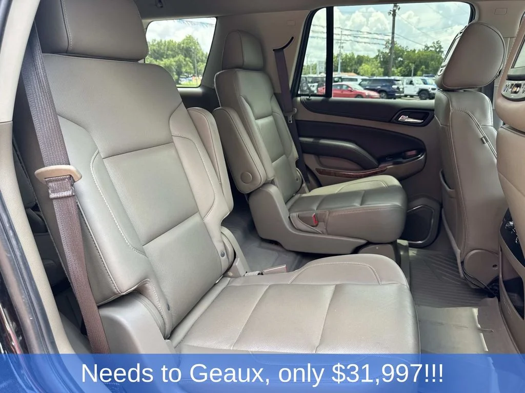 Used 2020 Black Chevrolet Premier image 27