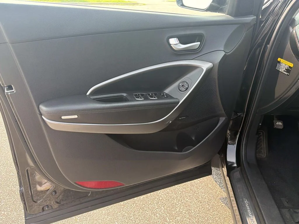 Used 2013 Black Hyundai 2.0L Turbo image 14