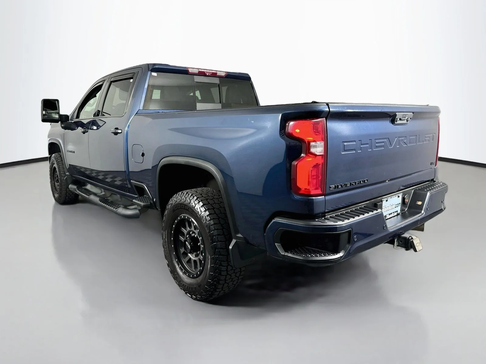 Used 2021 Northsky Blue Metallic Chevrolet LTZ image 5