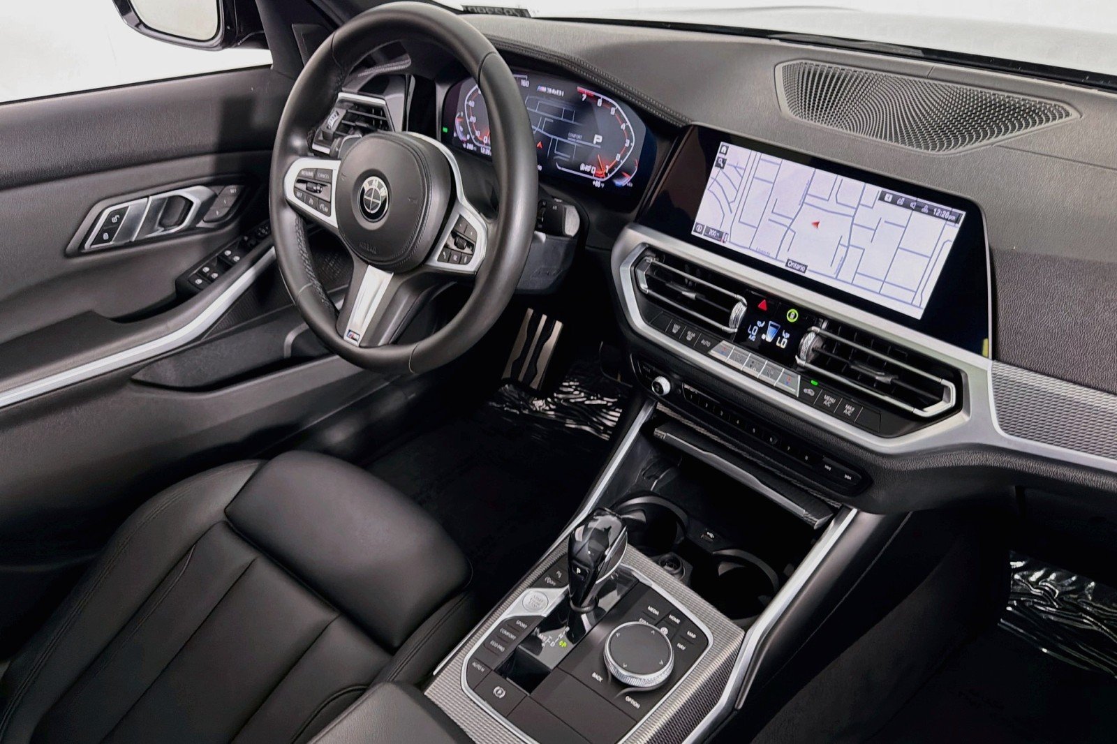 Used 2020 Black Sapphire Metallic BMW M340i image 16