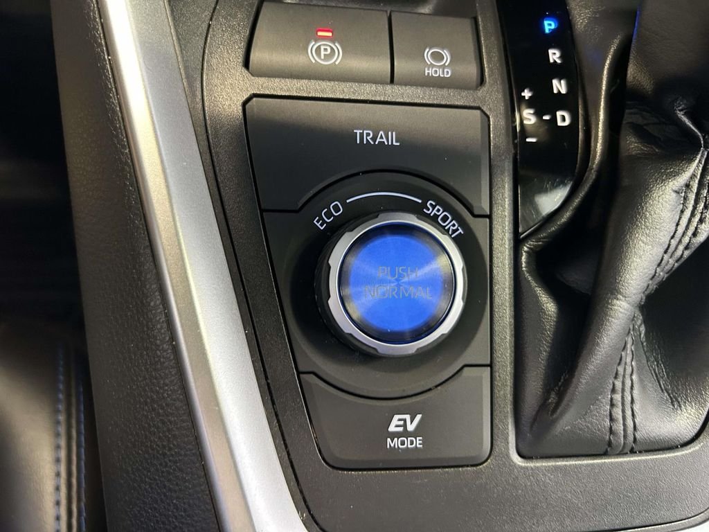 Certified Used 2025 Silver Toyota XSE image 23