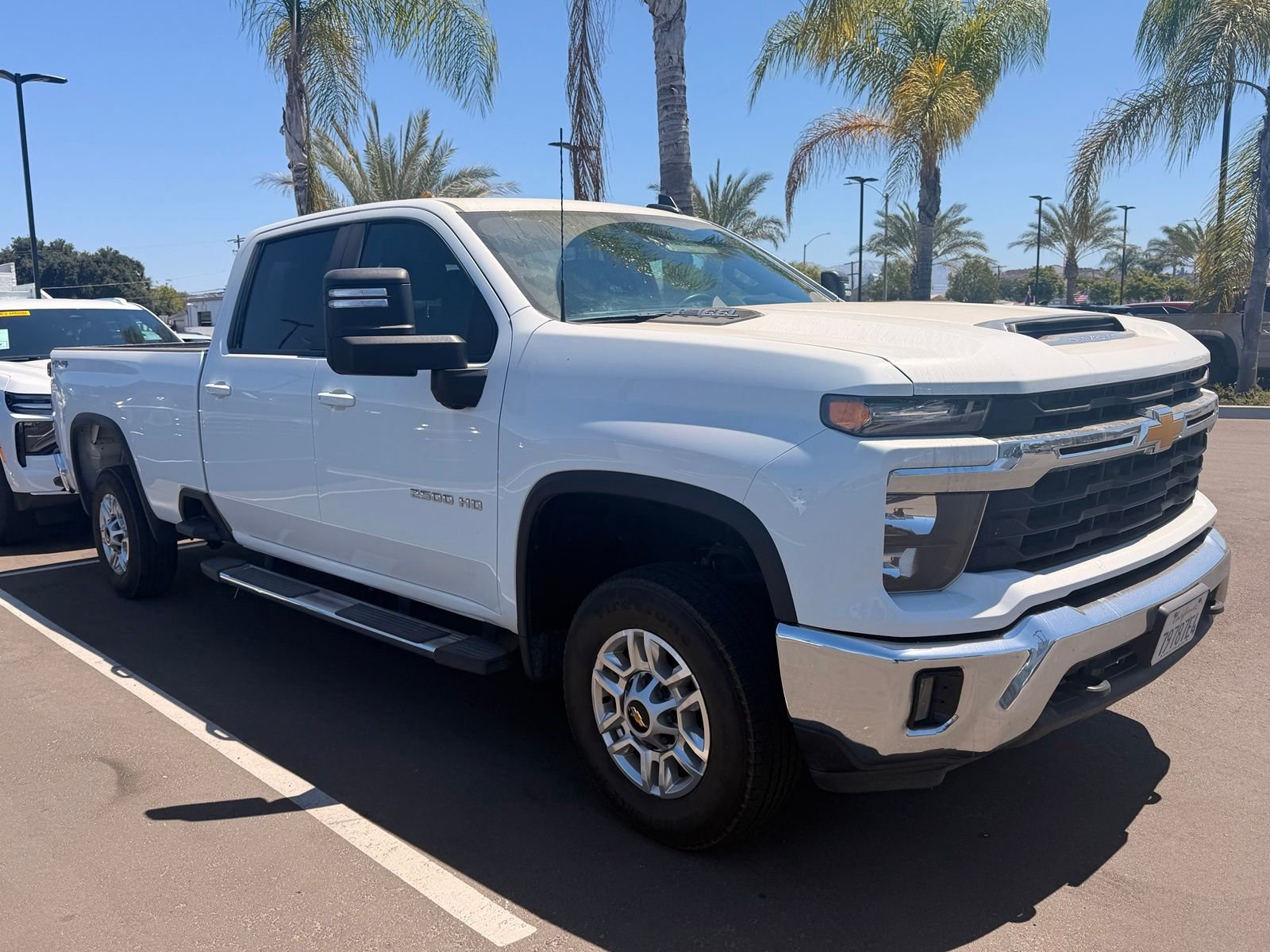 Certified Used 2025 White Chevrolet LT image 1