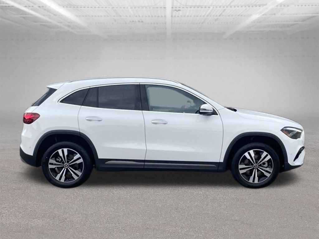 Used 2026 White Mercedes-Benz GLA 250 image 6