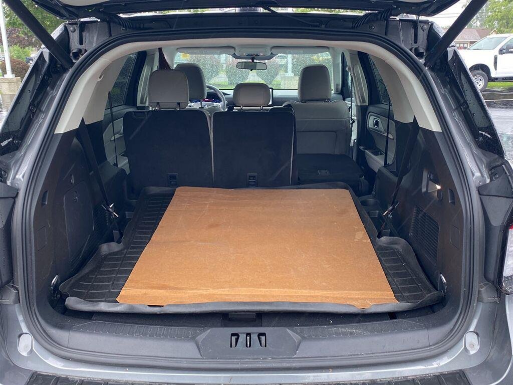 Used 2025 Carbonized Gray Ford Active image 14