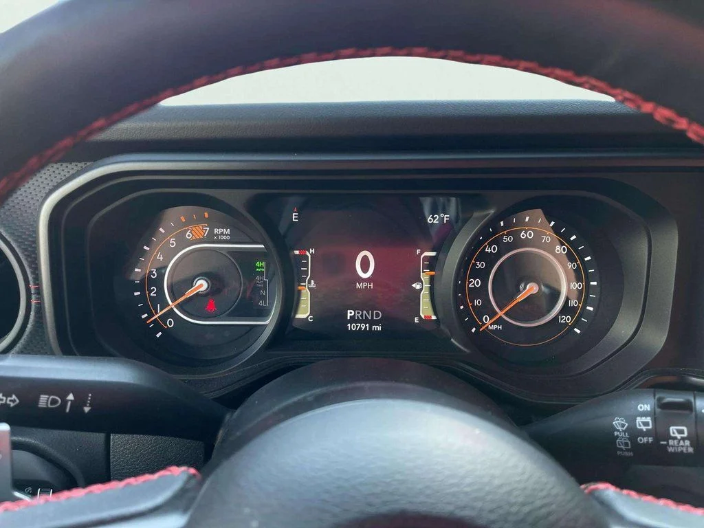2024 Jeep Wrangler 4-Door Rubicon 392 - Photo 17