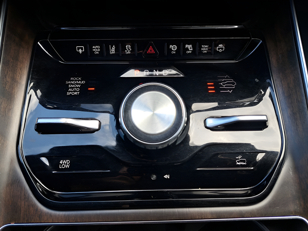 Used 2022 Silver Jeep Series I image 14