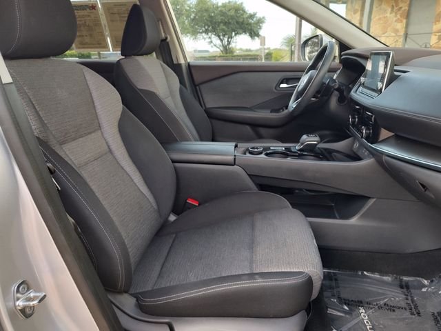 2021 Nissan Rogue SV - Photo 29
