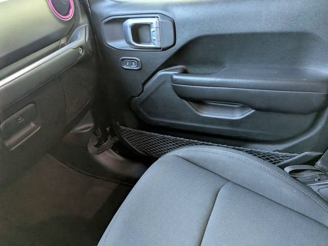Used 2020 Black Jeep Sport image 21