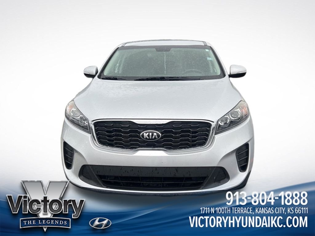 Used 2019 Kia Sorento L with VIN 5XYPG4A3XKG577772 for sale in Kansas City