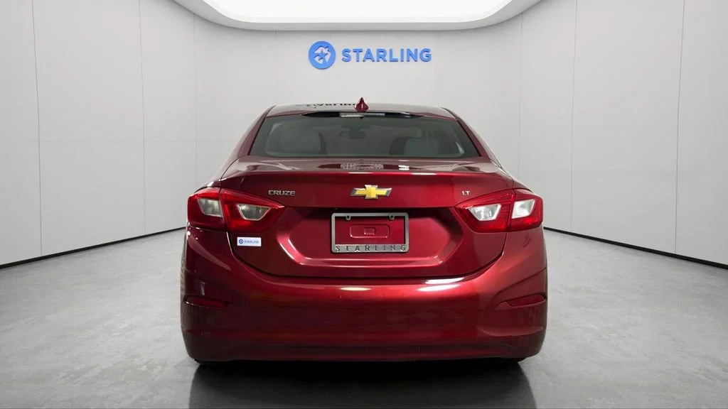 Used 2017 CAJUN RED TINTCOAT Chevrolet LT image 8