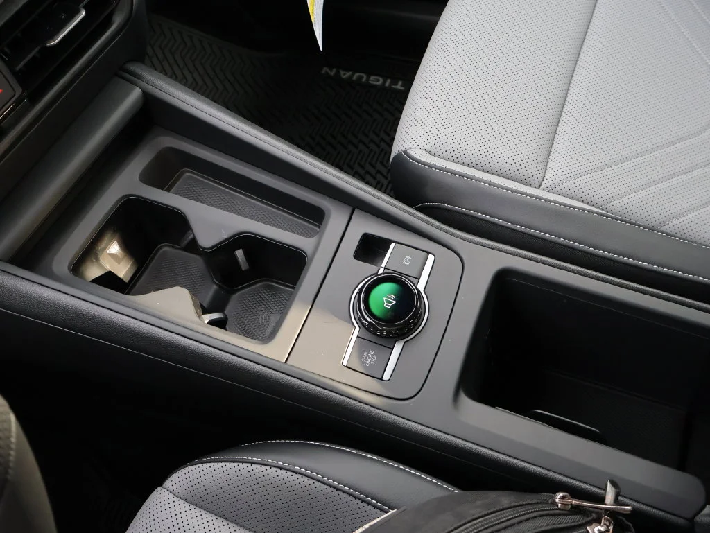 Certified Used 2026 Gray Volkswagen SE R-Line Black image 19