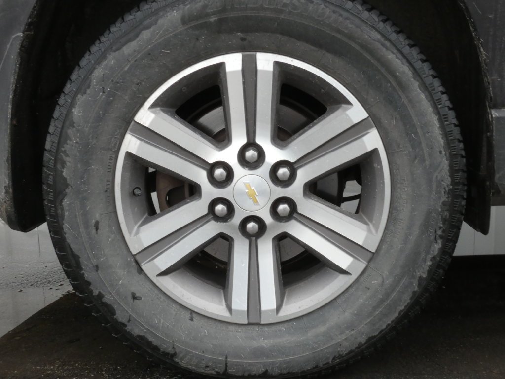 Used 2016 Gray Chevrolet 2LT image 24