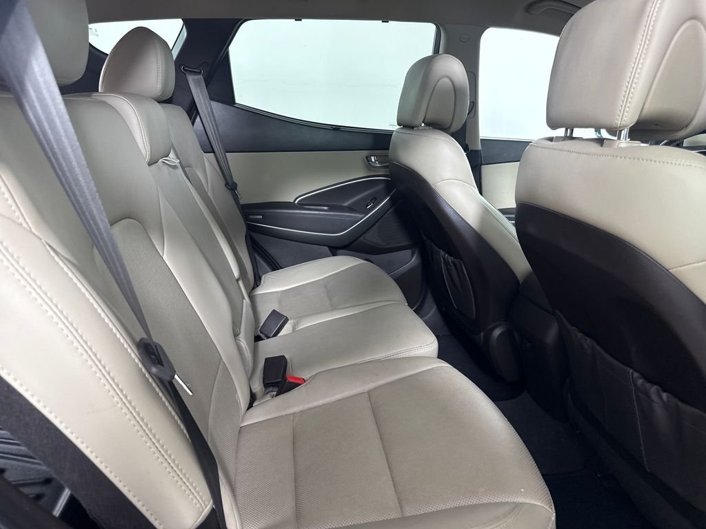 Used 2018 Black Hyundai 2.4 Base image 7