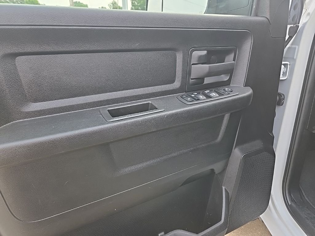 Used 2022 White Ram Tradesman image 40