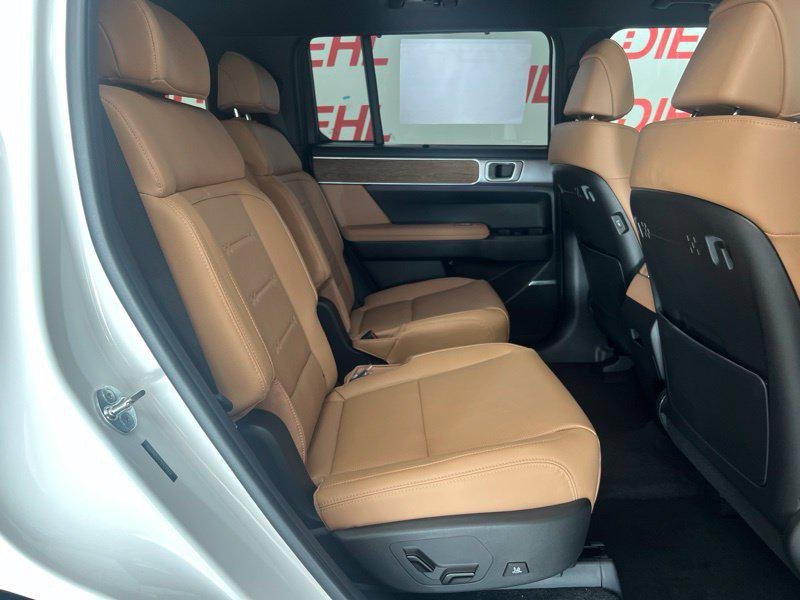 New 2027 White Hyundai Limited AWD image 11