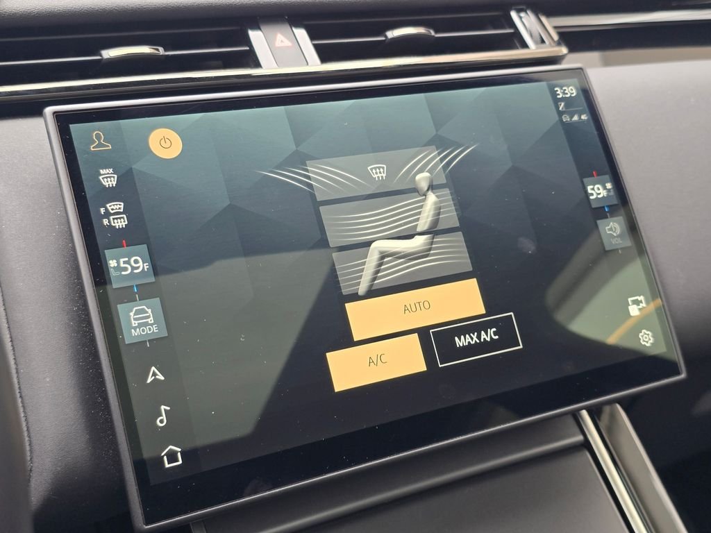 Certified Used 2025 Gray Land Rover Dynamic SE image 24