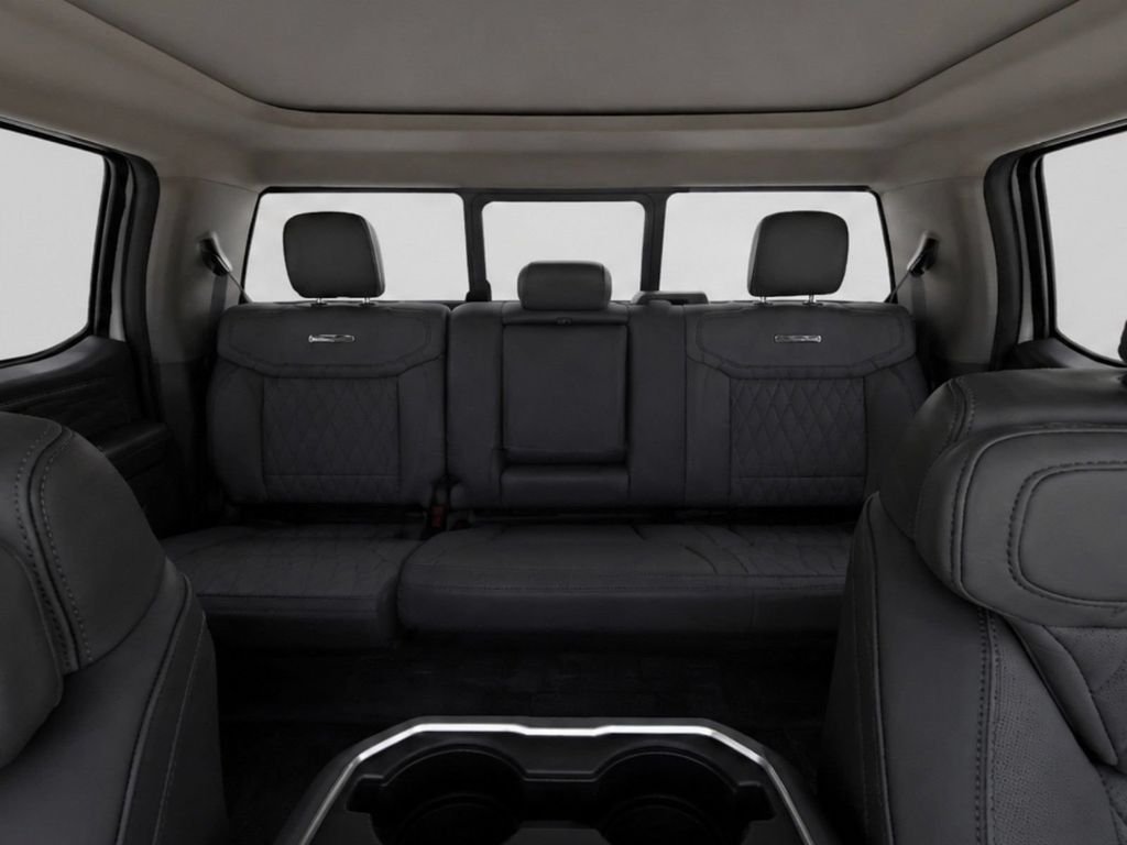 New 2026 Star White Metallic Tri-Coat Ford F-350® Platinum® image 17