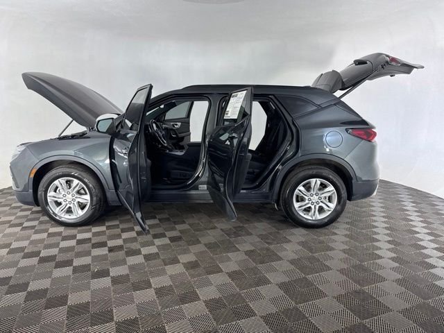 Used 2019 Gray Chevrolet Base image 9
