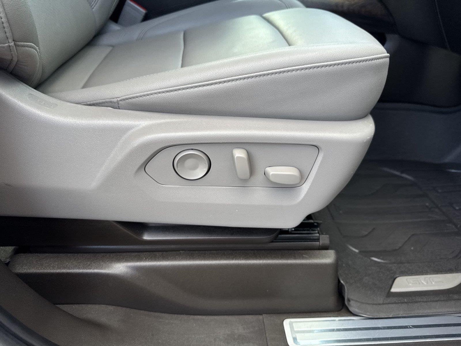 Used 2024 White Frost Tricoat GMC SLT image 38