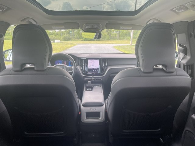 Used 2024 Gray Volvo Core Dark Theme image 14
