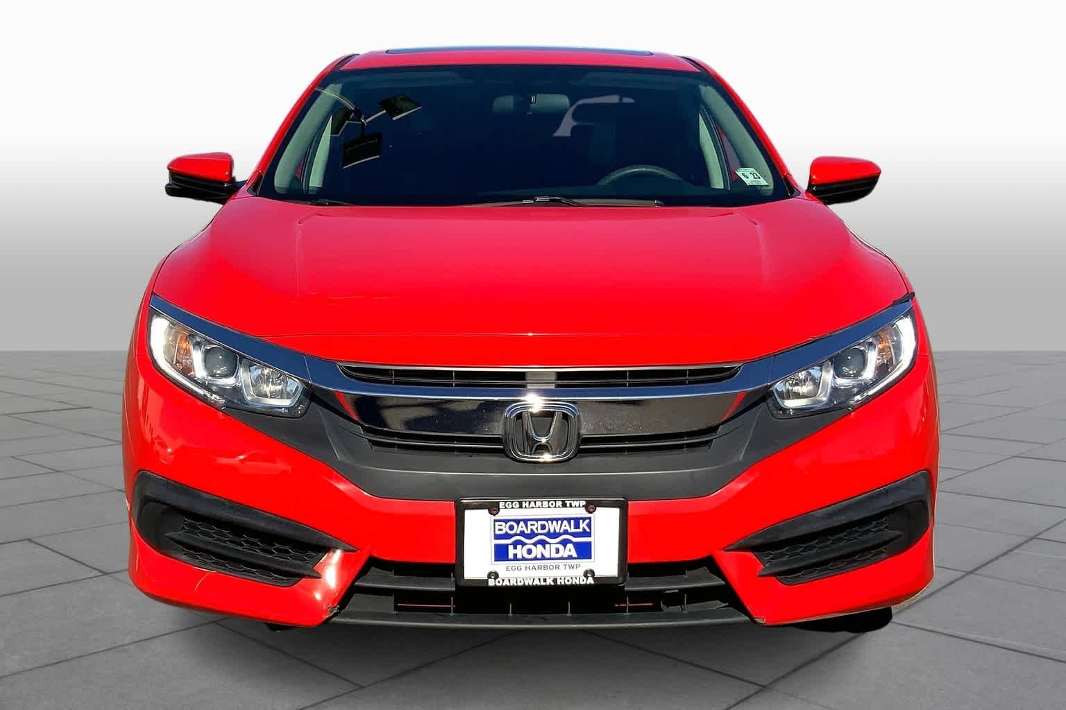 Used 2018 Rallye Red Honda EX image 4