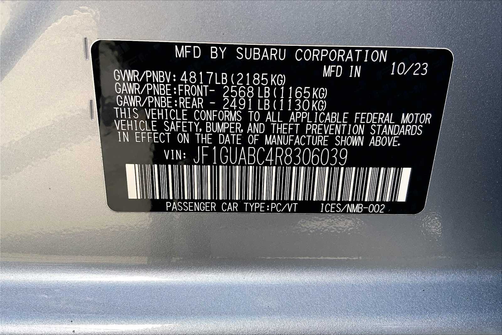 Certified Used 2024 Ice Silver Metallic Subaru  image 33