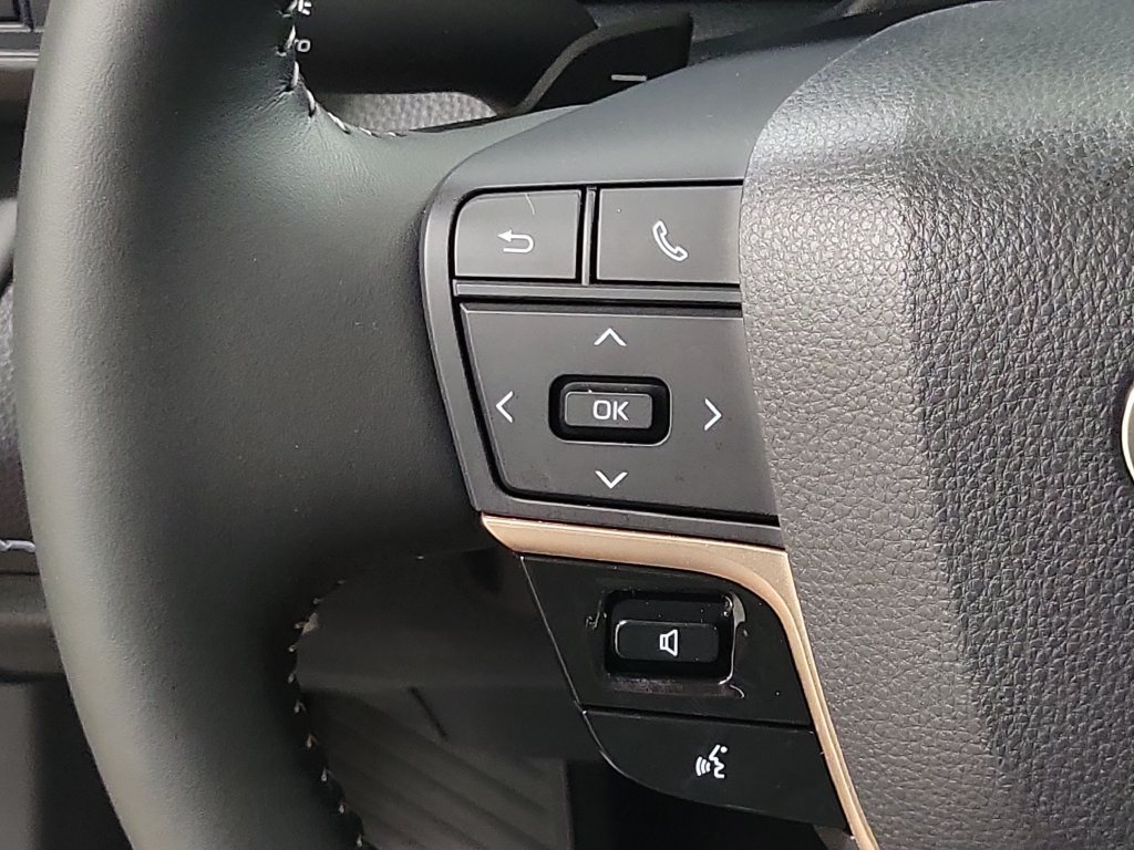 Used 2026 Black Toyota  image 19