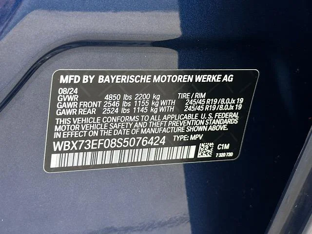 Certified Used 2025 Phytonic Blue Metallic BMW xDrive28i image 31