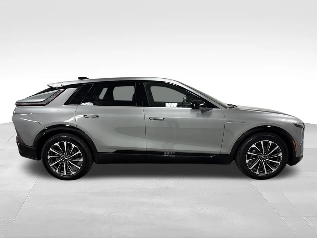 2026 Cadillac LYRIQ Premium Sport - Photo 20