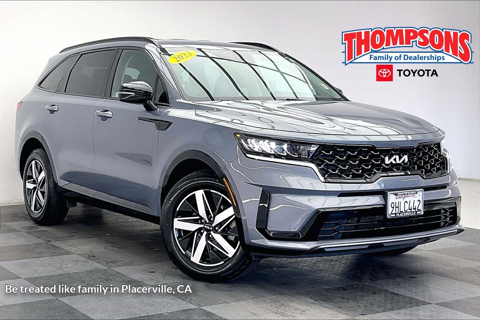 2023 Kia Sorento S AT's photo