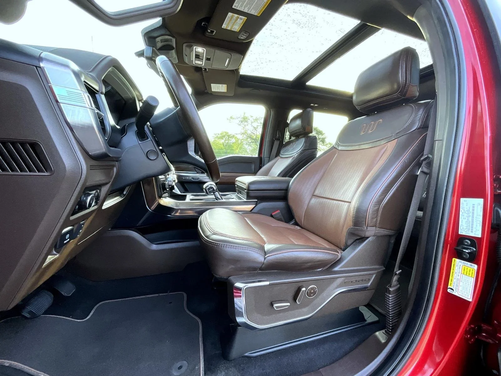 Used 2025 Red Ford King Ranch image 13