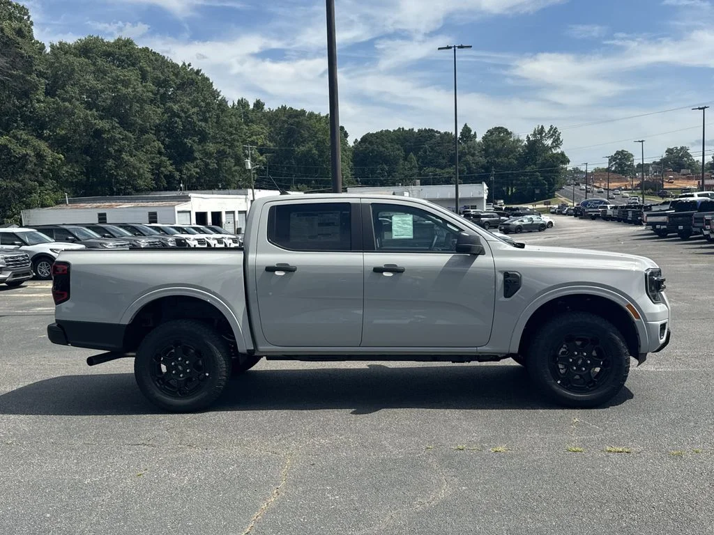 New 2026 White Ford XLT image 8