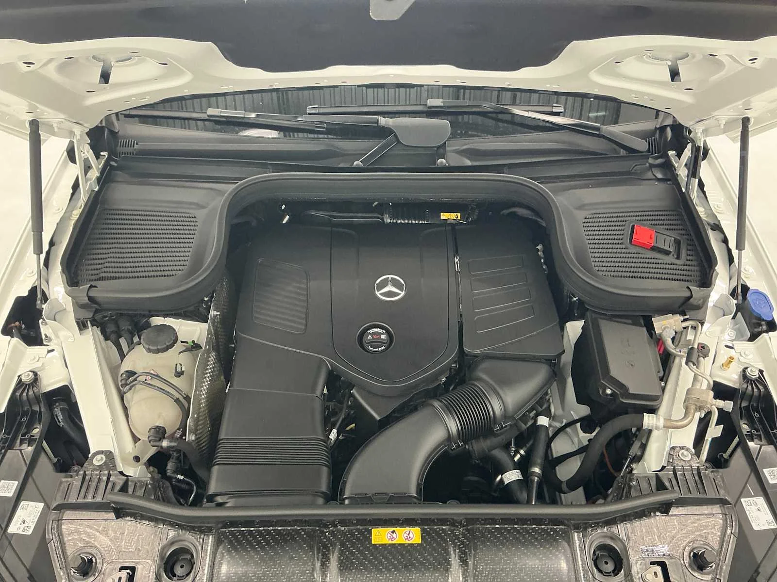 New 2026 Polar White Mercedes-Benz GLE 350 image 15