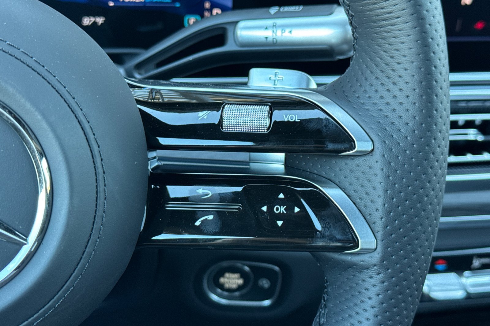 New 2027 Dark Petrol Mercedes-Benz GLS 450 image 27