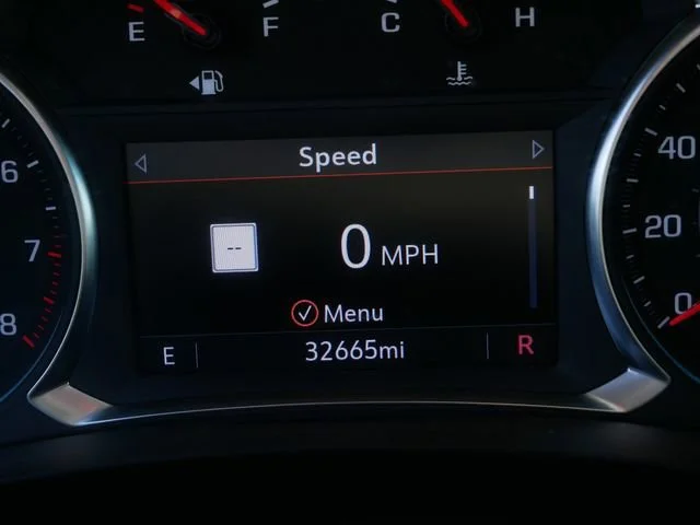 2023 Chevrolet Traverse 3LT - Photo 35