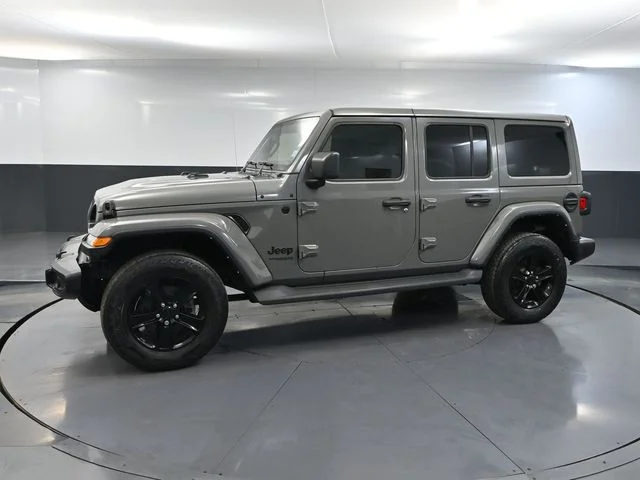 Certified Used 2022 Gray Jeep Unlimited Sahara Altitude image 12