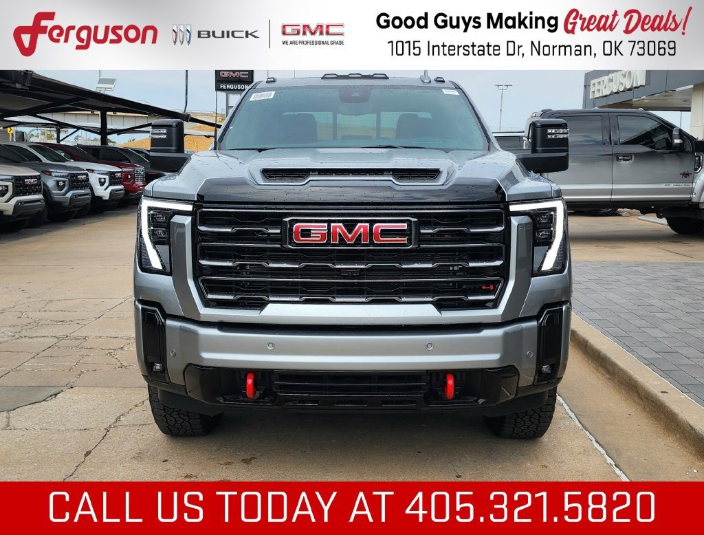 2026 GMC Sierra 2500HD AT4 - Photo 8