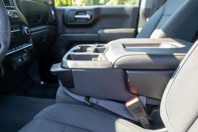 Used 2019 Blue Chevrolet Custom image 20