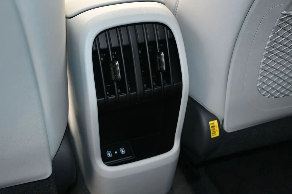 Used 2026 White Hyundai Limited image 17