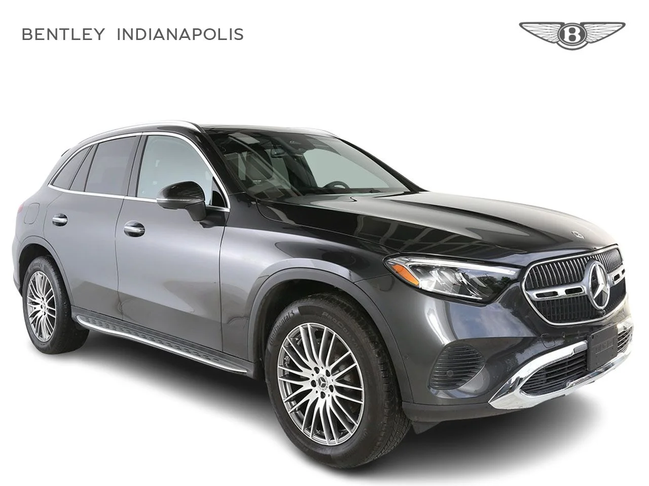 Used 2025 Gray Mercedes-Benz GLC 300 image 1