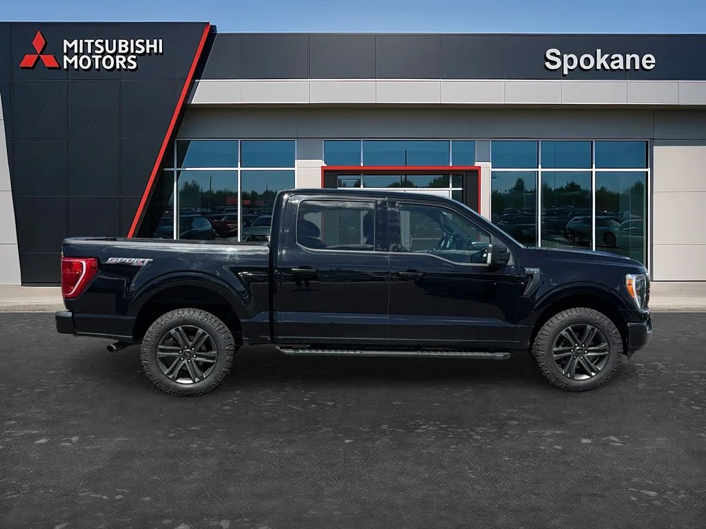 Used 2021 Agate Black Metallic Ford XLT image 8