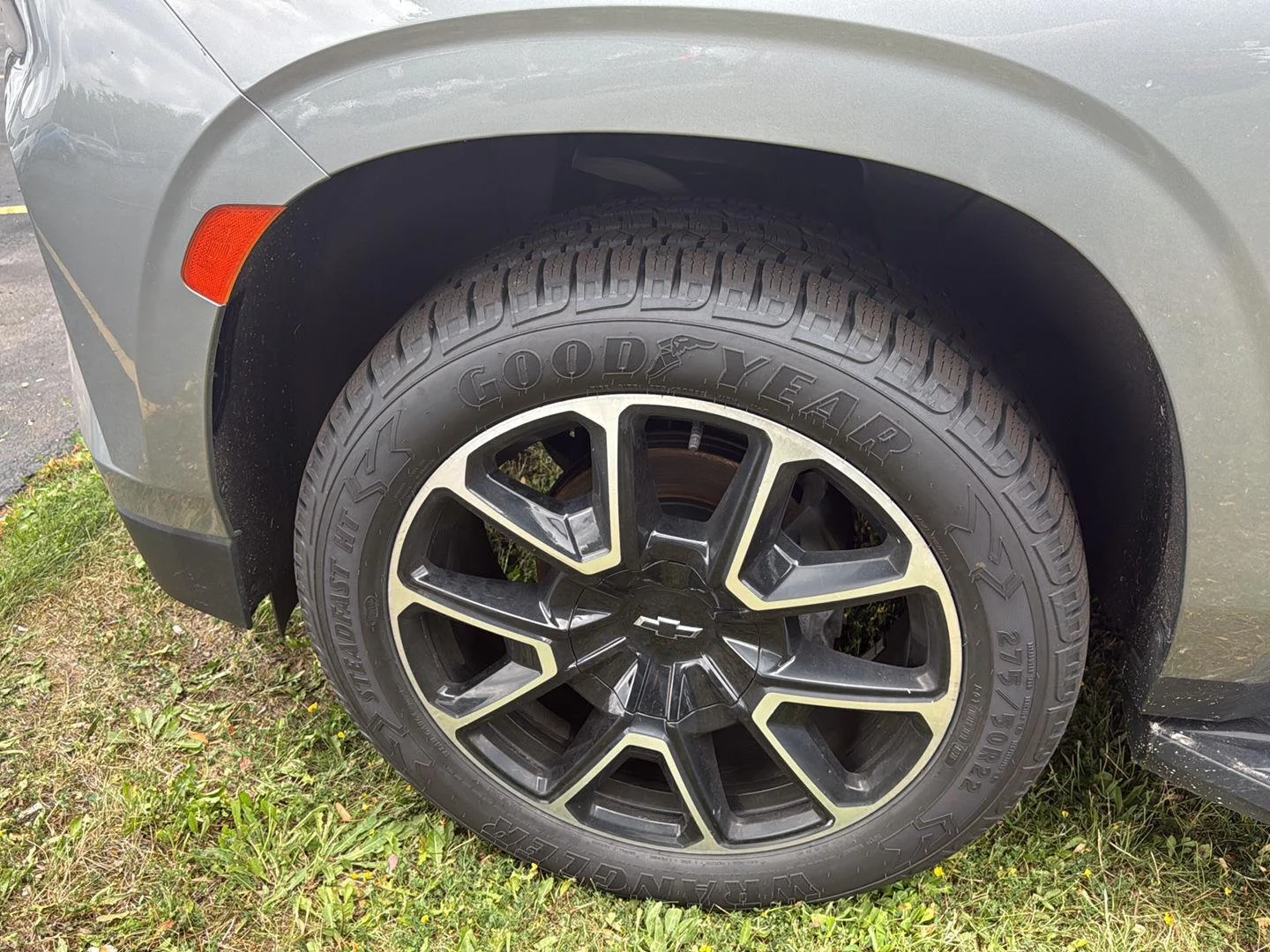 Used 2023 Sterling Gray Metallic Chevrolet RST image 21