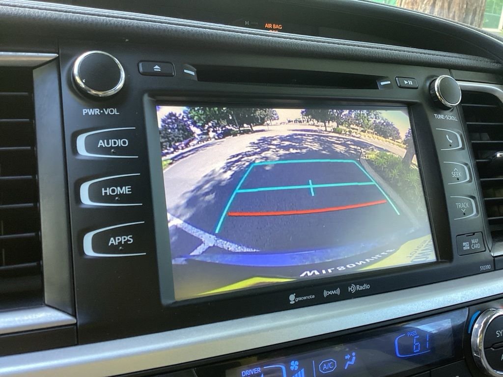 Used 2019 Blue Toyota XLE image 15