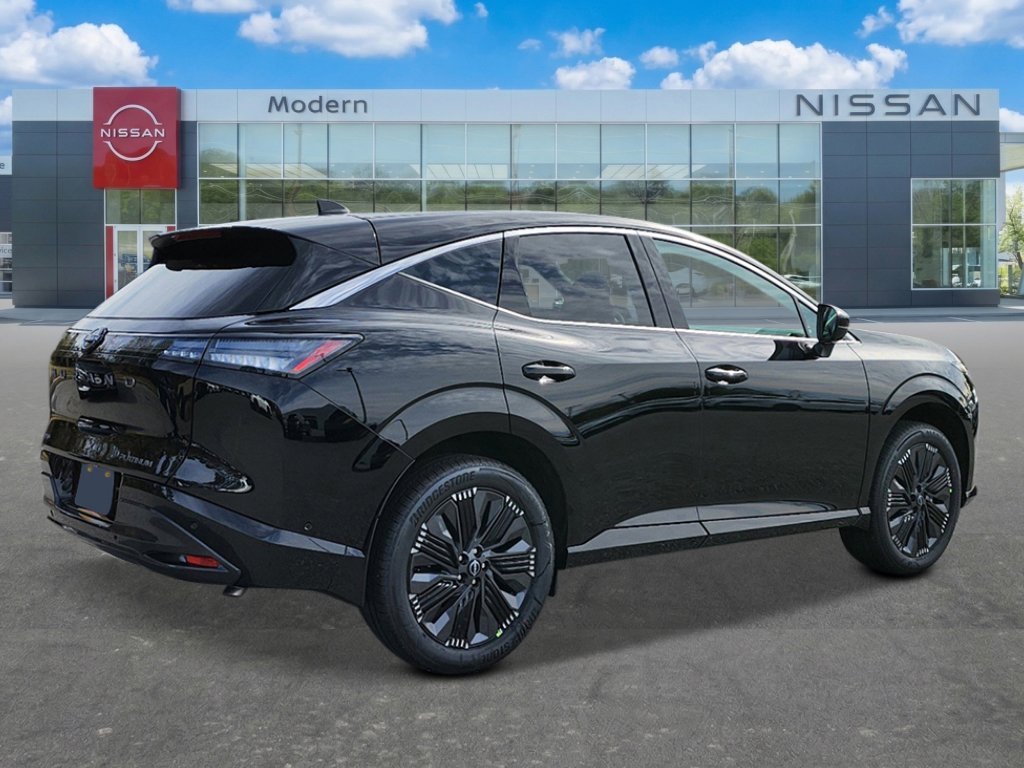 New 2026 Super Black Nissan Platinum image 5