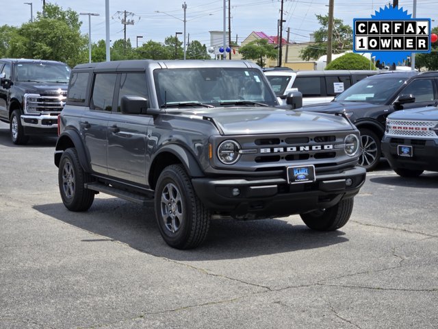 Used 2024 Gray Metallic Ford  image 3
