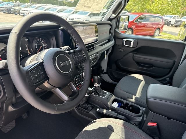 New 2026 White/off-white Jeep Rubicon image 22