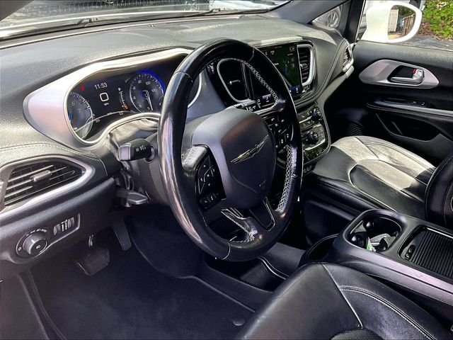 Used 2021 White Chrysler Touring L image 8