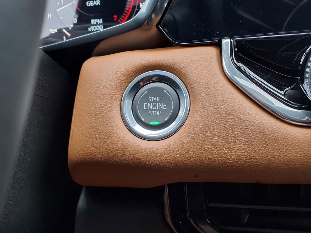 2026 GMC Canyon AT4 - Photo 16