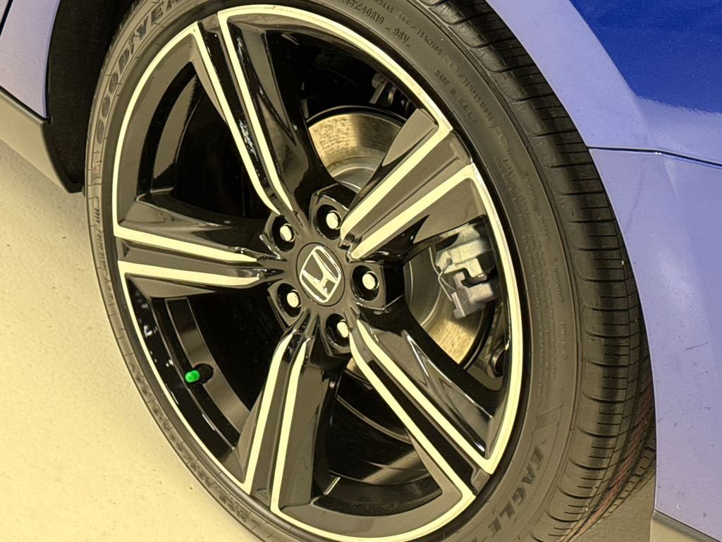 New 2026 Still Night Pearl Honda Sport image 11