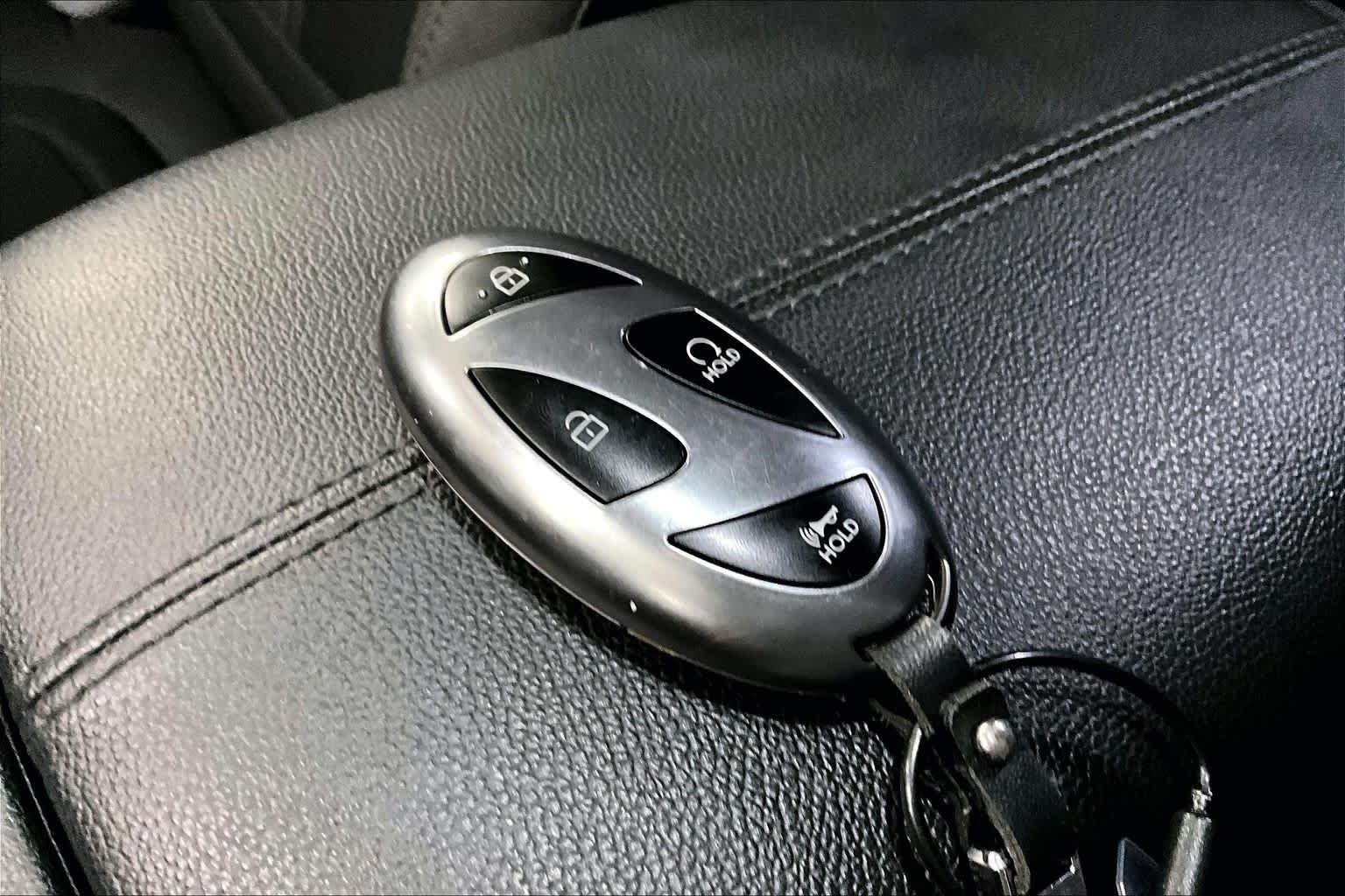 Used 2026 Serenity White Pearl Hyundai SEL image 15